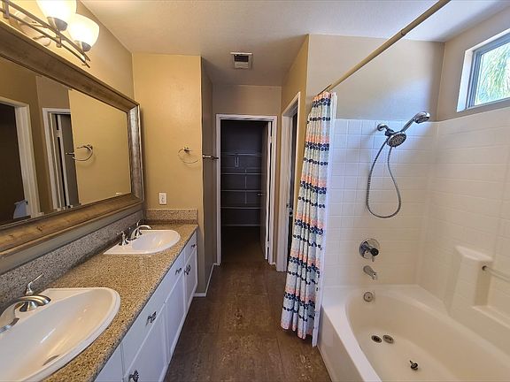 4th image of 853 Honey Grove Way