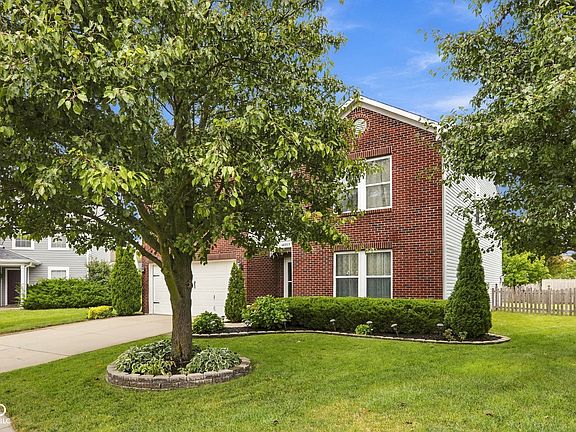3rd image of 14555 Stewart Cir