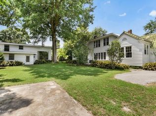 123 Edgewood Ter, Lafayette, LA 70506