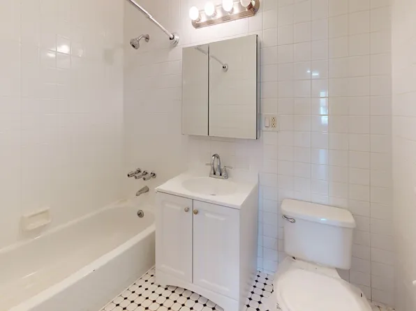 164 East 90th Street 4FE image 11 of 12