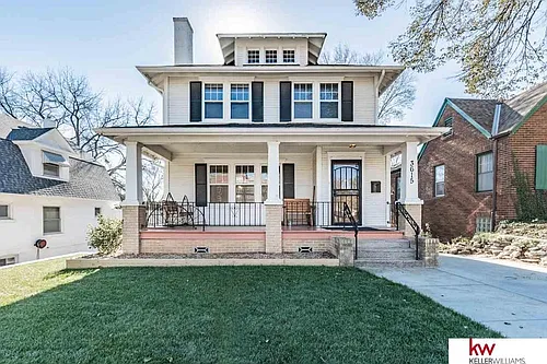 3615 California St Photo 1