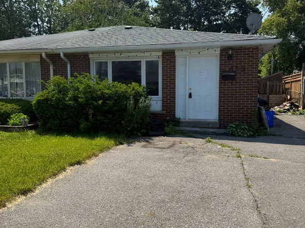 659 Gibb St, Oshawa, ON L1J 1Z6
