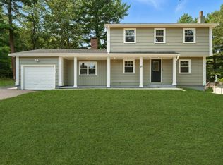 29 Kempton Rd, Millville, MA 01529
