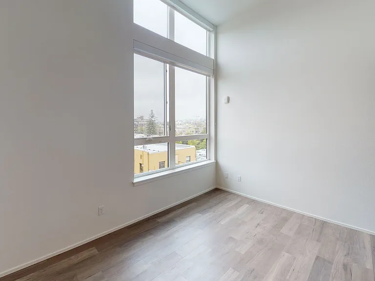 Summit Flats — Photo 29