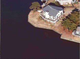 3049 Sand Bend Rd, Virginia Beach, VA 23456