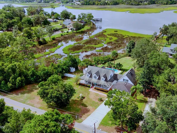 1045 CEDAR BAY Road, Jacksonville, FL 32218