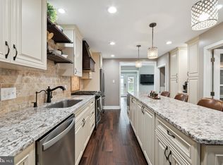 18 E Pine St, Audubon, NJ 08106