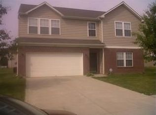9755 Lomax Dr, Avon, IN 46123