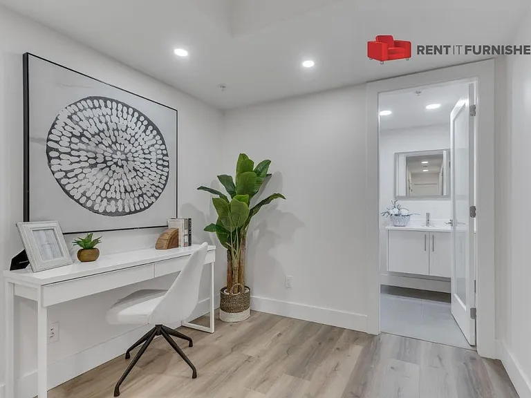 1125 Homer St — Photo 15