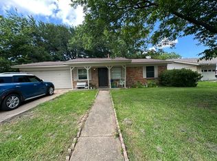 100 W Willow Ln, Princeton, TX 75407