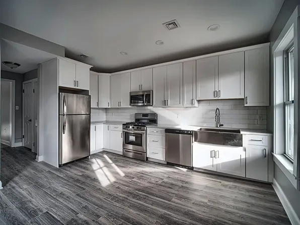 143 London St #2CP, Boston, MA 02128