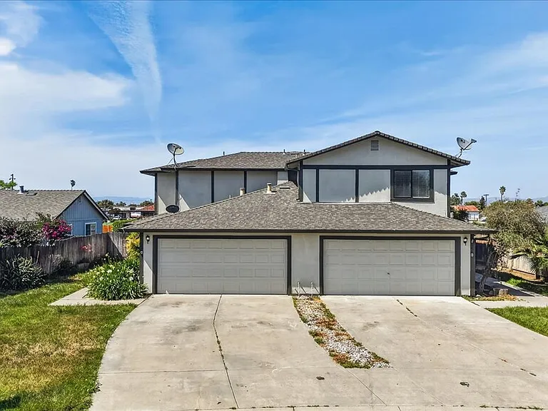 1250 Wilma Dr #A — Photo 2