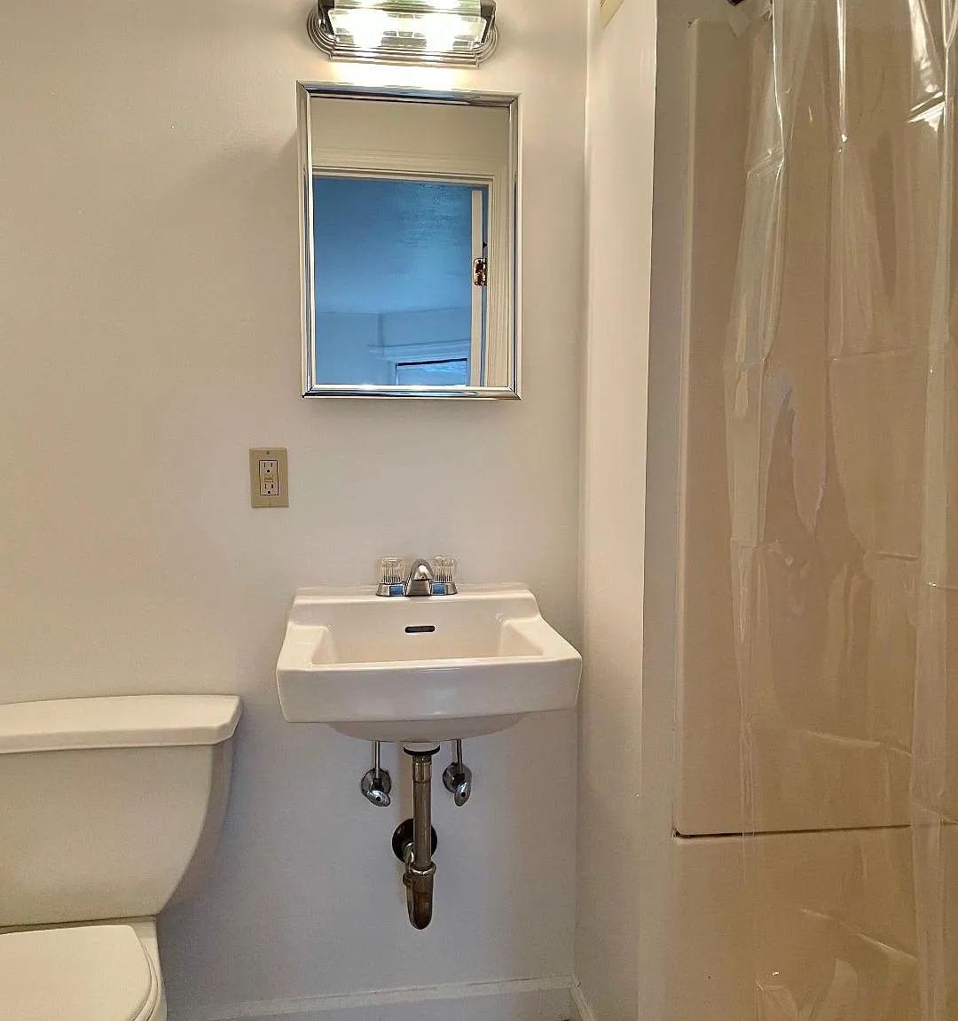 Studio, 9999 sqft, $1,995 — Photo 2