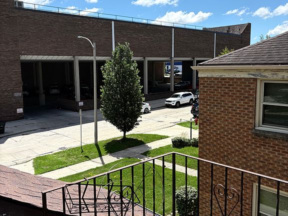 4th image of 531 N 63rd St #533
