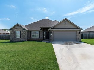 1803 SW Candlewood St, Bentonville, AR 72712