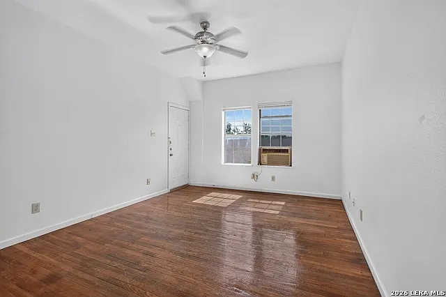 902 W Craig Pl #6 — Photo 9