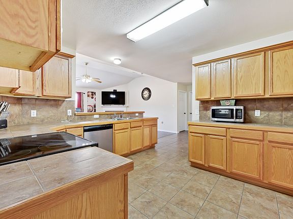 4th image of 11273 Shady Bend Dr