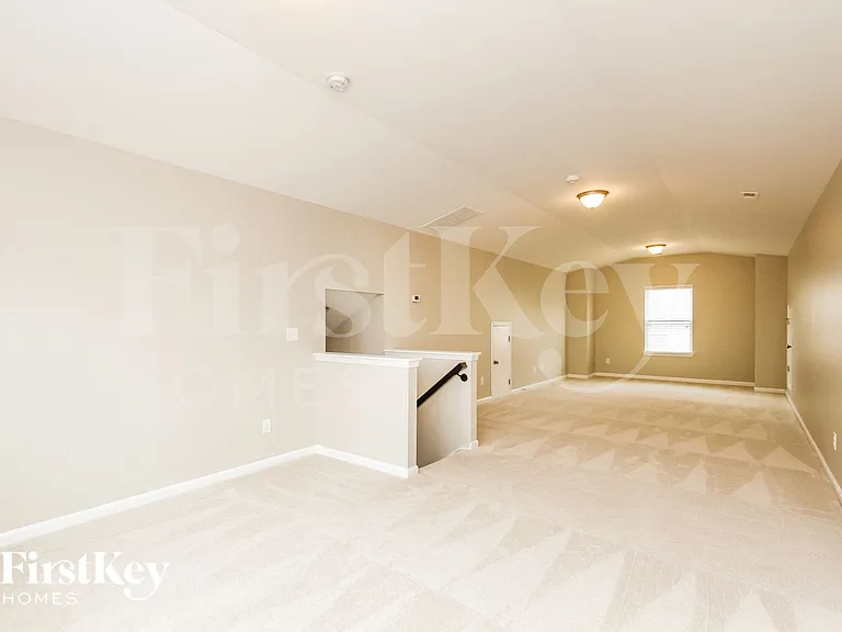 136 Avalon Reserve Dr — Photo 7