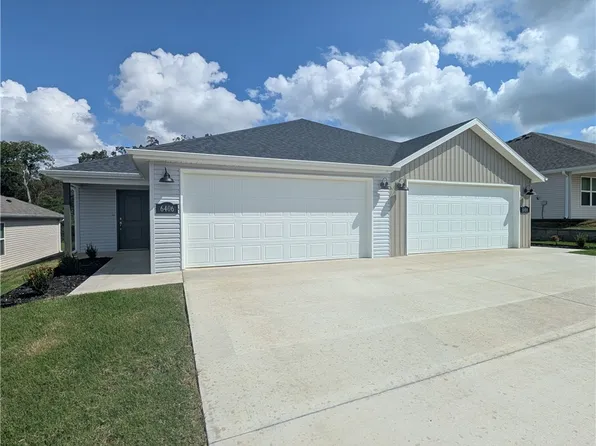 6404 & 6406 Kathleen St, Bentonville, AR 72713