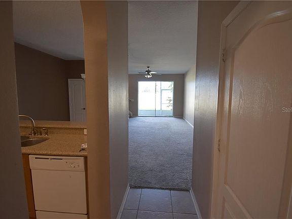 3rd image of 5923 Strada Capri Way