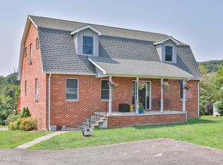 82 Valley View Rd, Danville, PA 17821