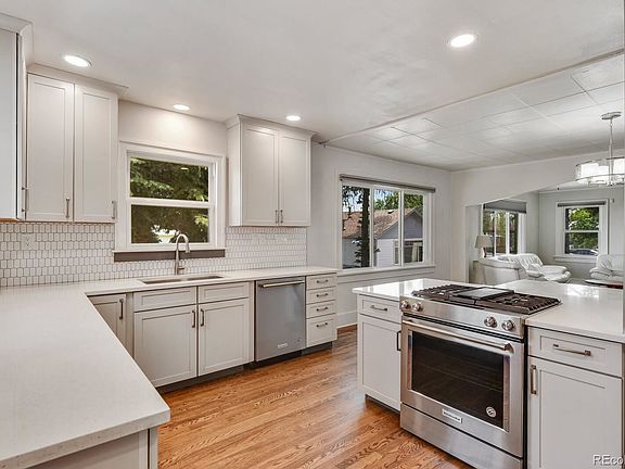 2nd image of 5427 W Mississippi Ave