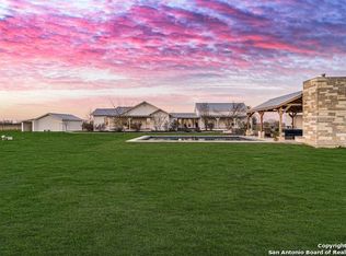 2611 Laubach Rd, Seguin, TX 78155