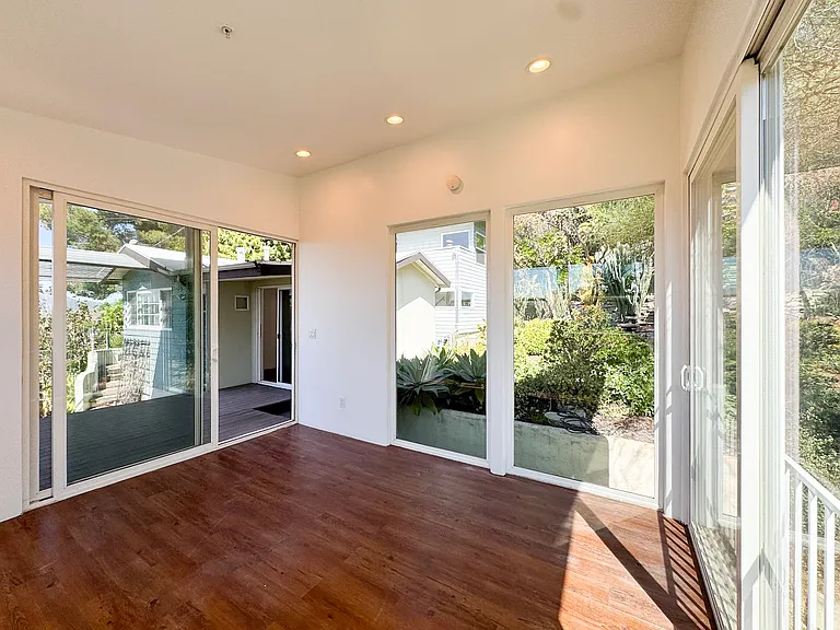 3050 Knob Dr — Photo 41