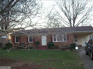 1st image of 3309 Martin Ave