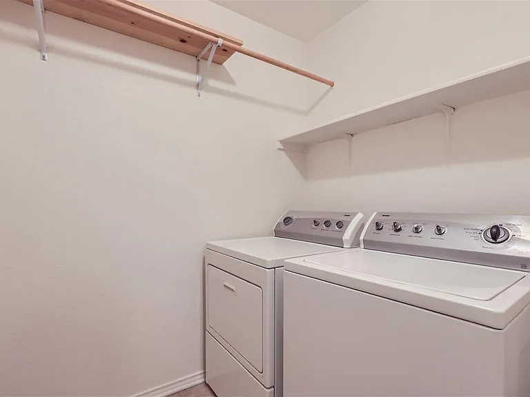 5521 Victory Gallop Dr — Photo 10