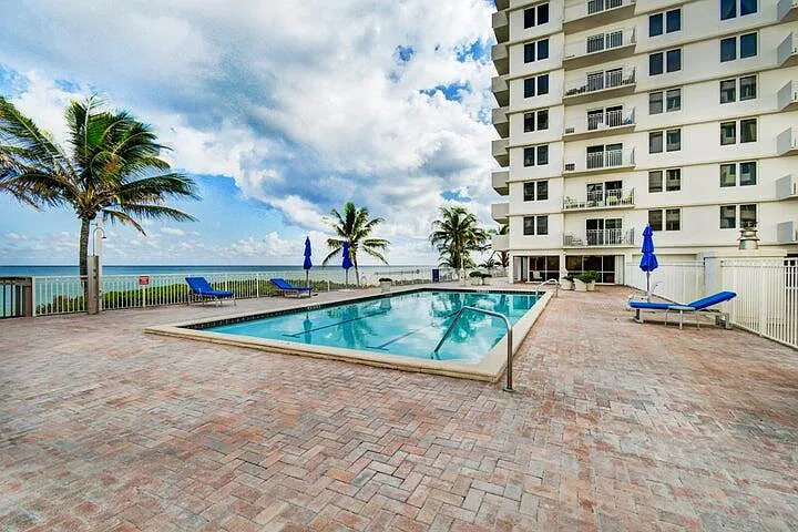 3221 S Ocean Blvd #207 — Photo 4