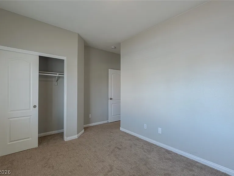 4029 Genoa Dr — Photo 35