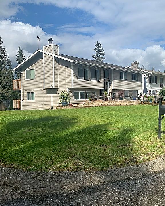 1st image of 148 NW Meadow Ln