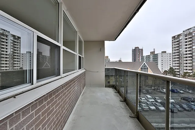 66 Broadway Ave — Photo 17