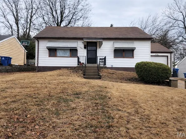 2409 Wieck Dr, Saint Louis, MO 63136