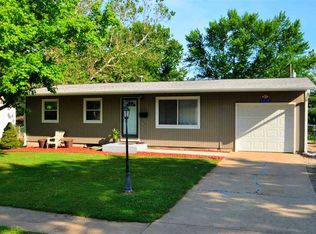 5419 SW 27th St, Topeka, KS 66614