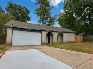 7015 Maple Fox Dr, Humble, TX 77338