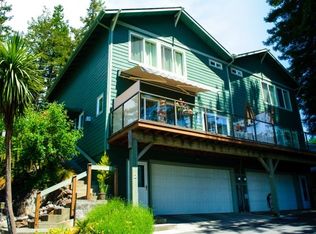 815 Old County Rd UNIT 2, Brookings, OR 97415