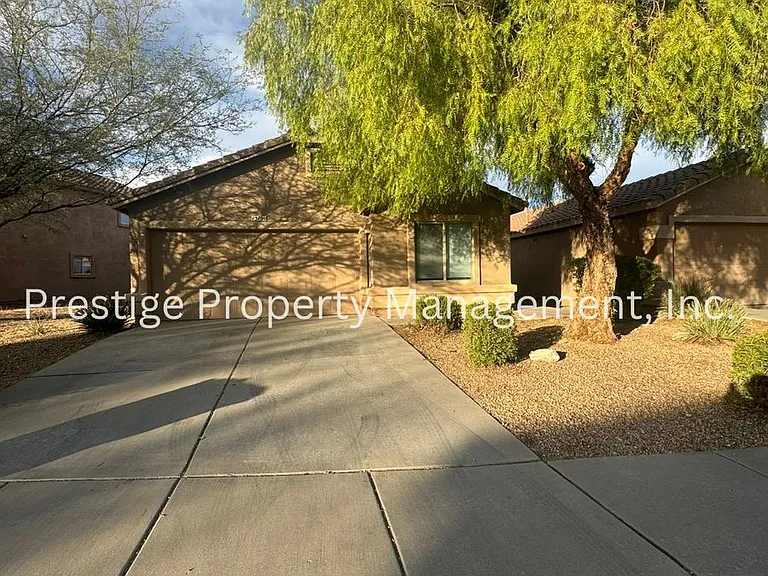13199 E Alley Spring Dr — Photo 1