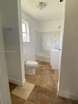 4144 Herring Ave — Photo 7