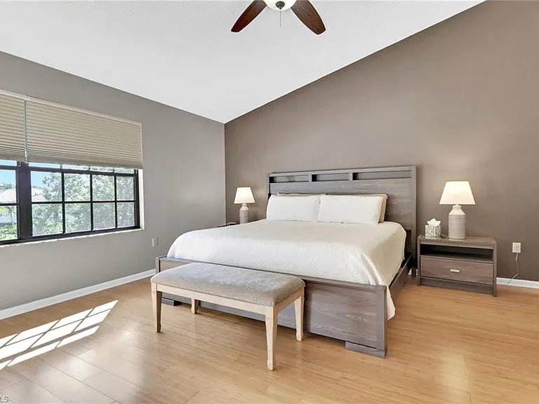800 Meadowland Dr #H — Photo 13