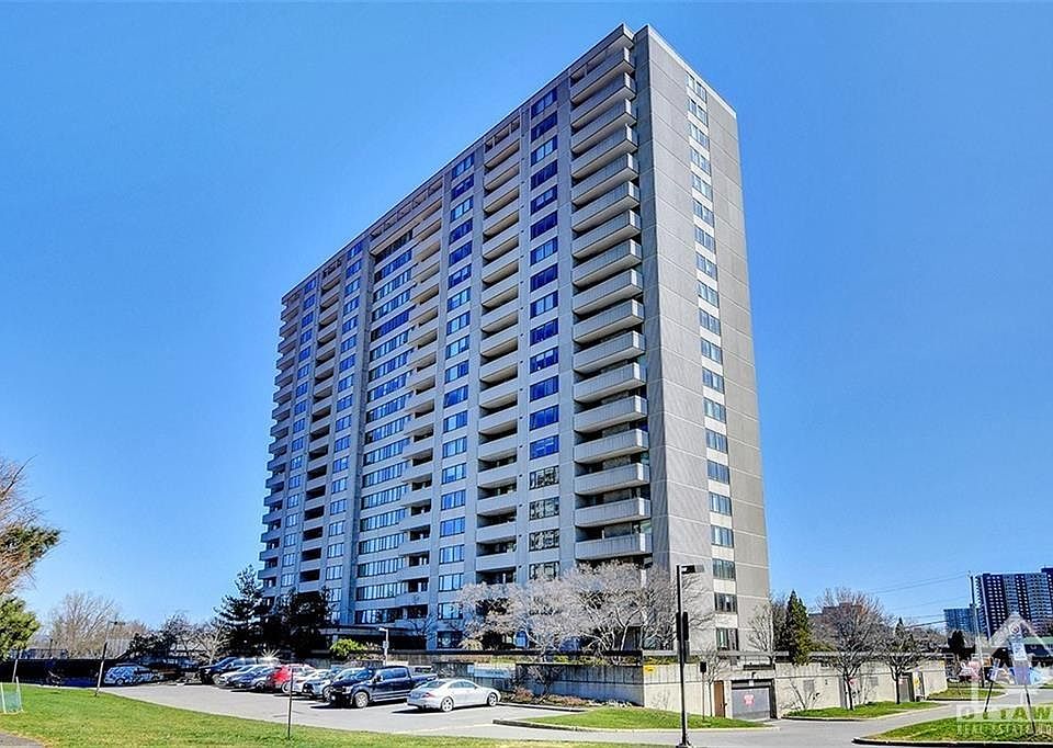 2625 Regina St #704, Ottawa, ON K2B 5W8 | Zillow