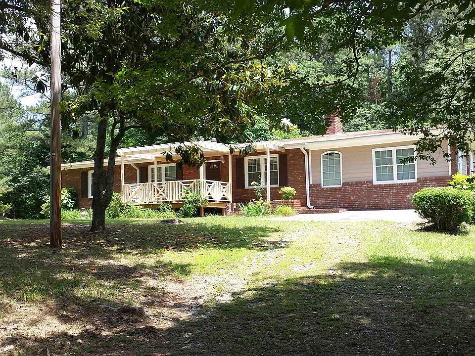 1st image of 3658 McCleskey Dr NE