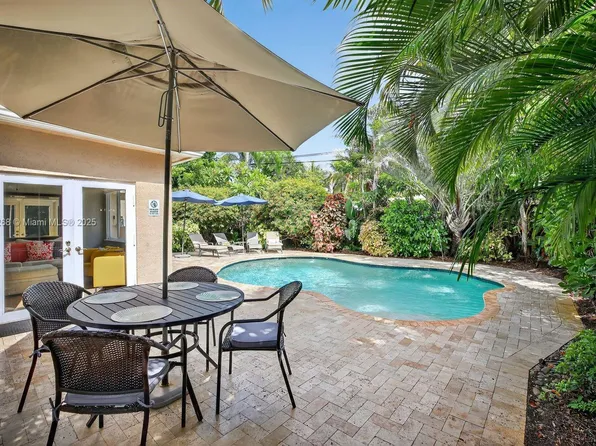 301 NE 48th St, Fort Lauderdale, FL 33334