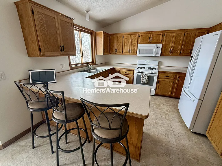 18635 Explorer Way — Photo 6
