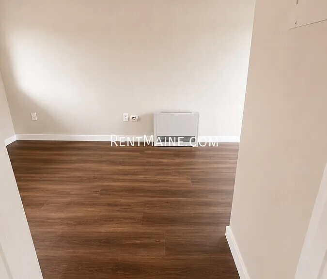 1190 Augusta Rd #8 — Photo 3