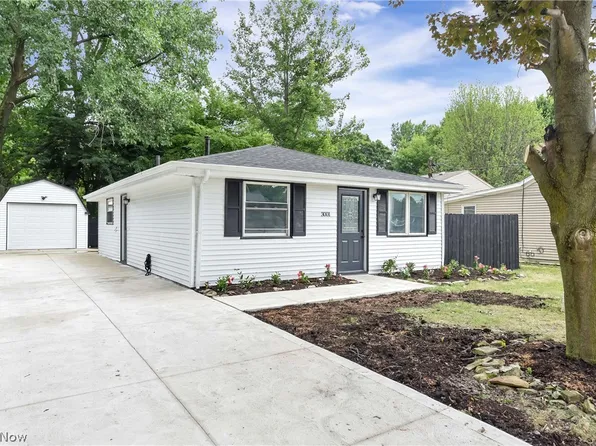3001 Brenner Dr, Lorain, OH 44053