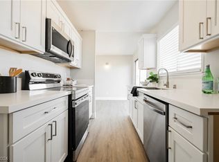 1916 Luning Way, Las Vegas, NV 89106