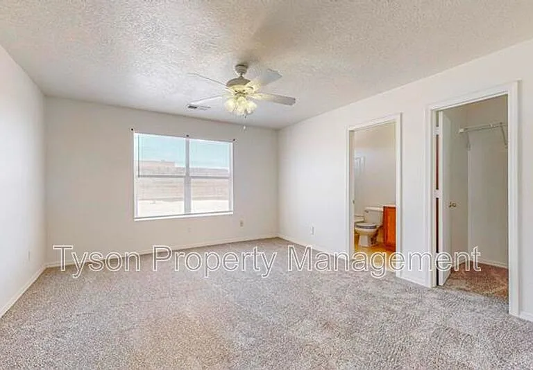 1817 Sierra Norte Loop NE — Photo 11