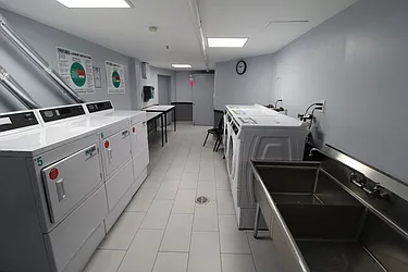 Rented by Mossanen Group